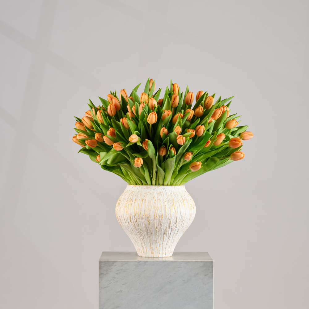 Tangerine orange flowers luxury bouquet - Mother's Day orange flower gift Dubai UAE delivery